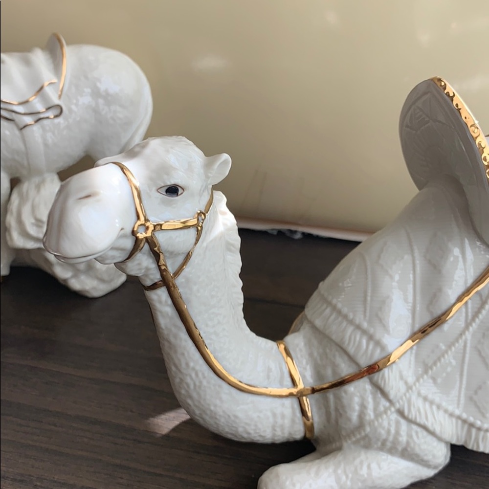 LENOX 1995 CLASSIC NATIVITY ANIMALS - Picture 4 of 13